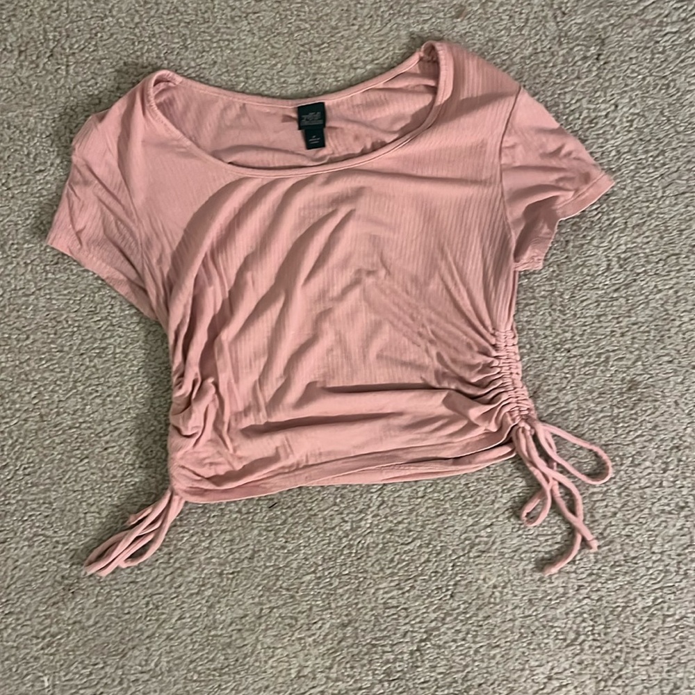 Wild Fable Pink crop top